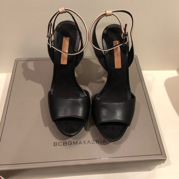 BCBG Max Azria Black Leather Chunky Heel Sz. 7 - Picture 6 of 6